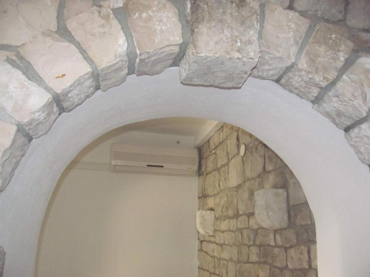 Bibic - Hvar Center Old Town Apartament